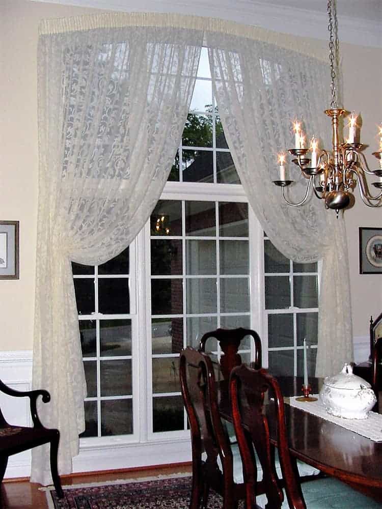 Two-Story-with-Italian-Stringing